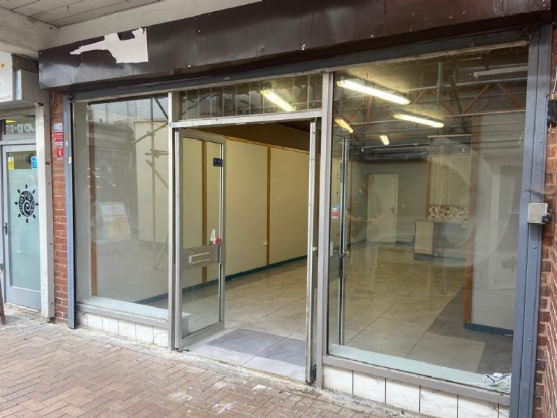 St Edburg's Hall, Priory Road, Bicester OX26 6BL