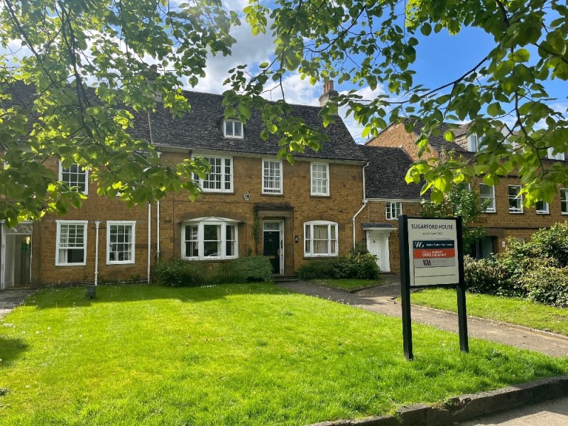 St Edburg's Hall, Priory Road, Bicester OX26 6BL