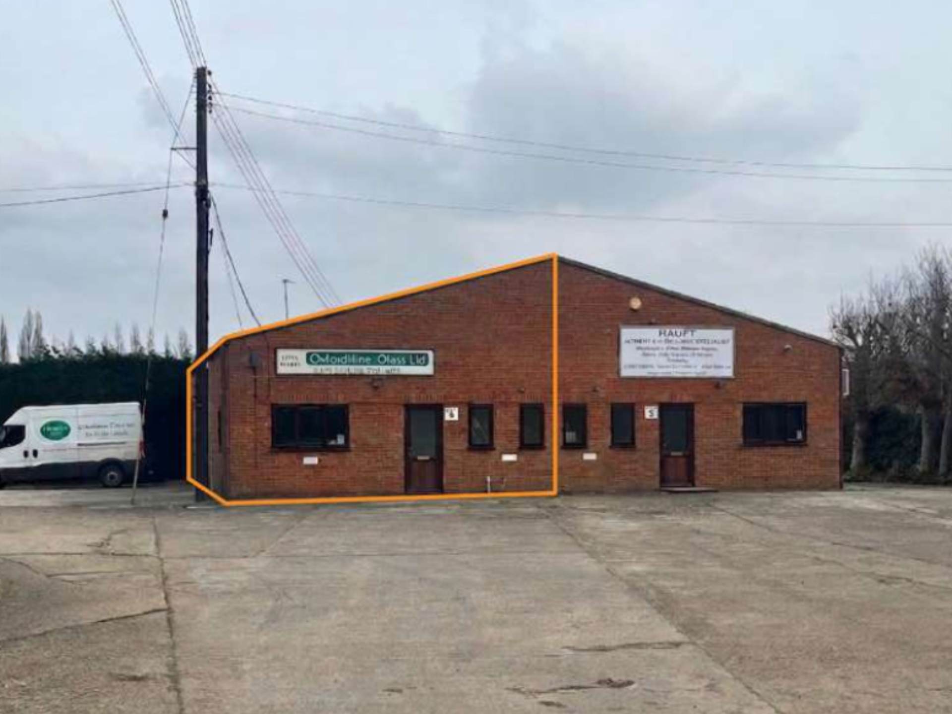 St Edburg's Hall, Priory Road, Bicester OX26 6BL