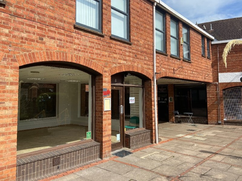 St Edburg's Hall, Priory Road, Bicester OX26 6BL