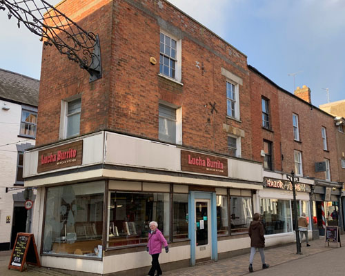 70 HIGH STREET BANBURY OX16 5JG